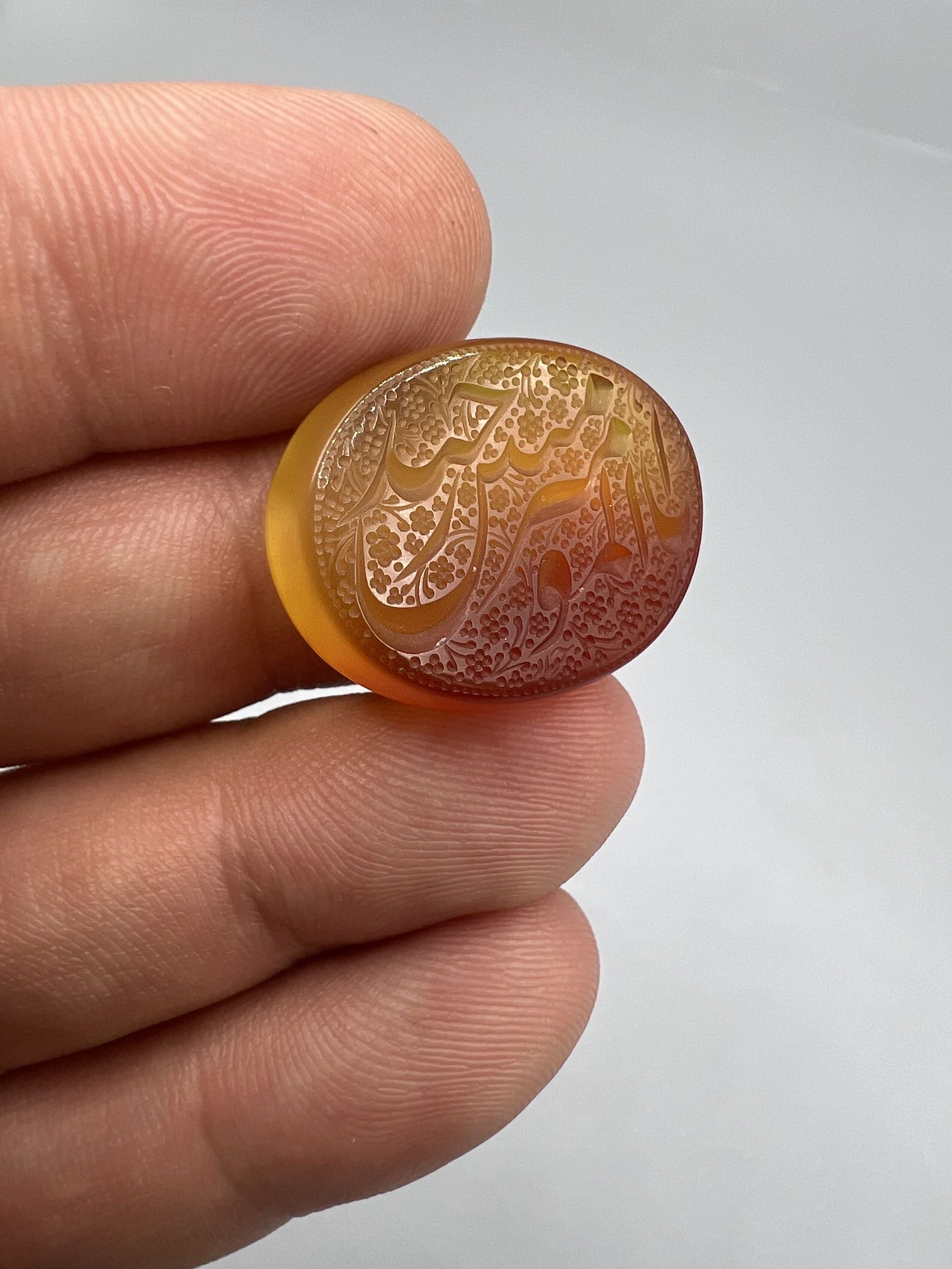 عقیق دورنگ خطی