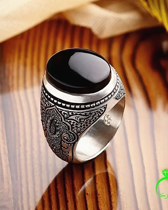 انگشتر عقیق