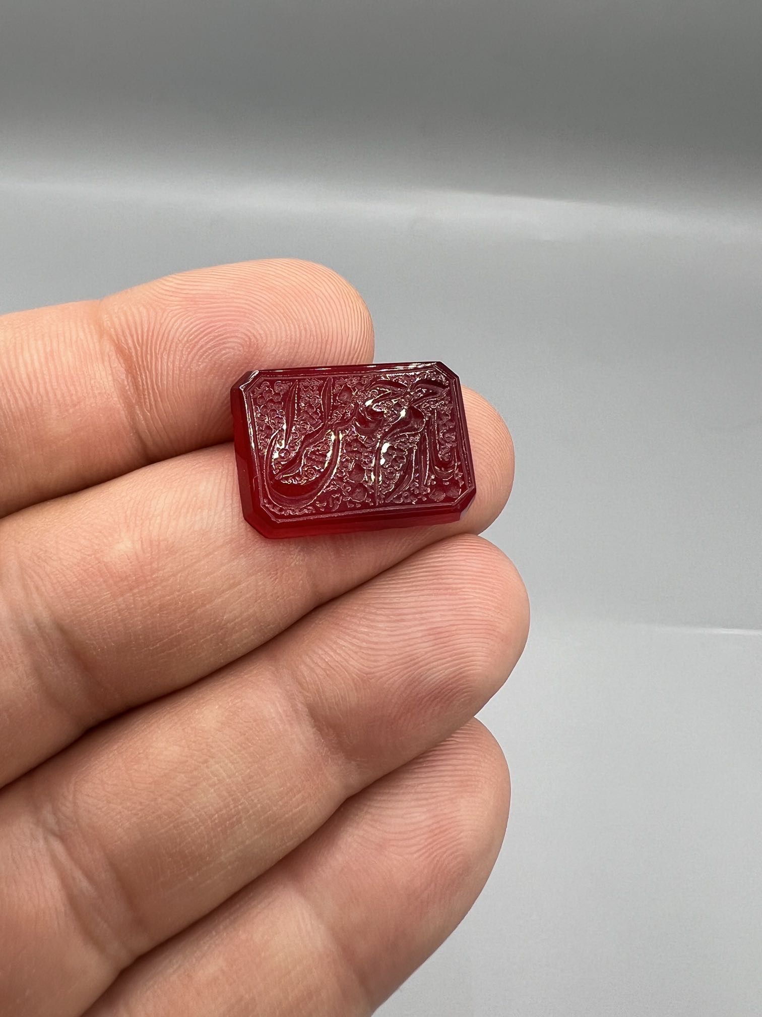 سنگ عقیق خطی