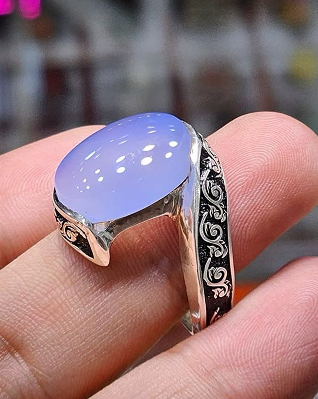 انگشتر عقیق سوسنی