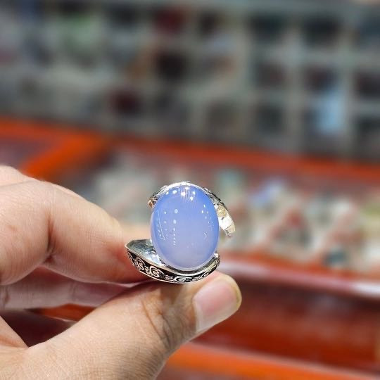 انگشتر عقیق سوسنی