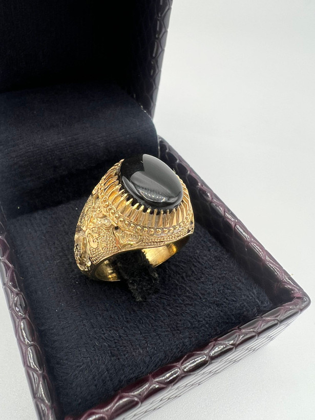 انگشتر عقیق جزع