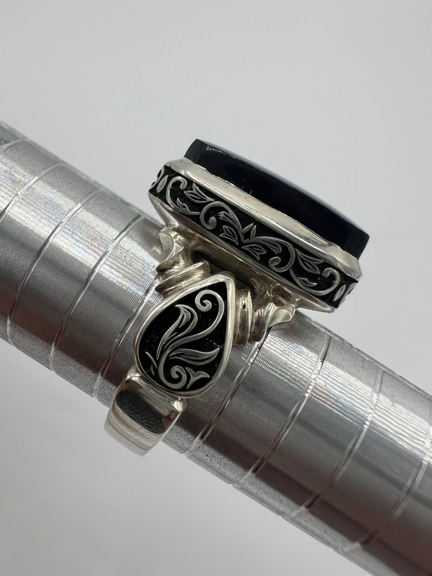 انگشتر عقیق جزع