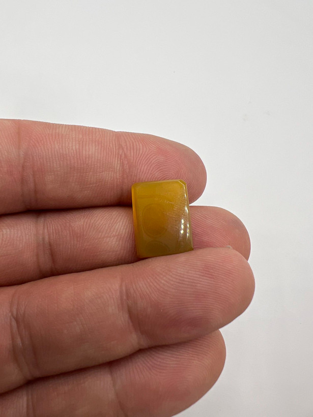 عقیق شرف الشمس