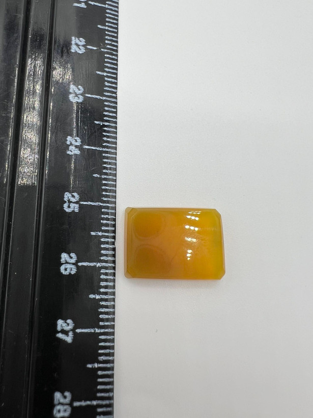 عقیق شرف الشمس