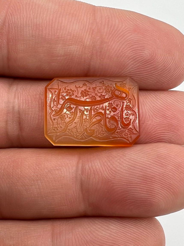 عقیق دورنگ خطی