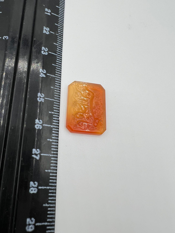 عقیق دورنگ خطی