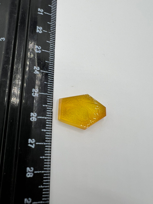 عقیق زرد خطی