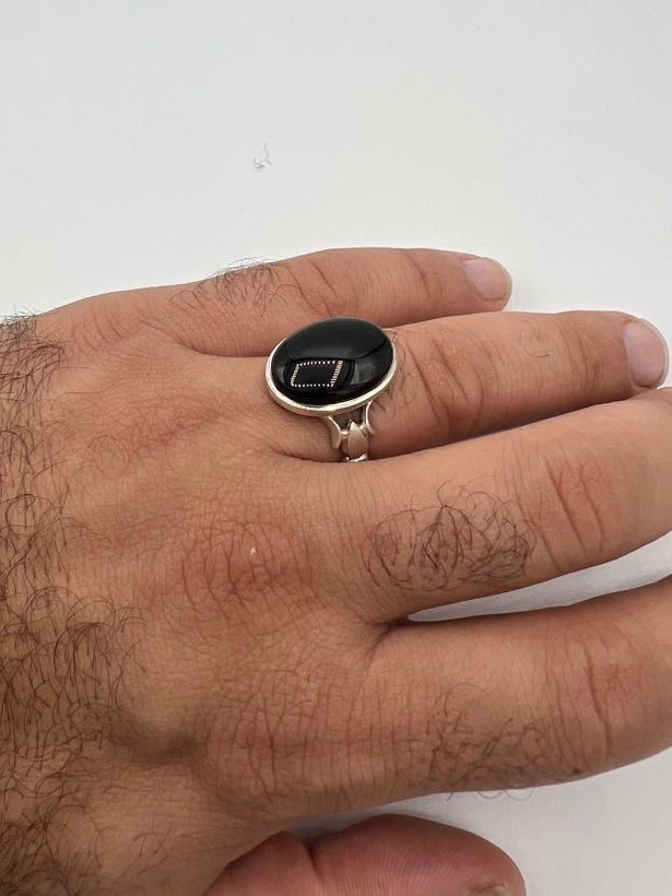 انگشتر عقیق جزع