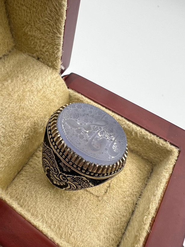 انگشتر عقیق کبود