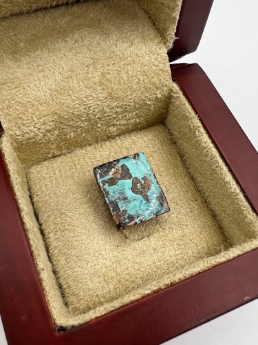 نگین فیروزه