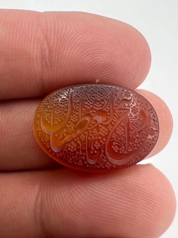 عقیق دورنگ خطی