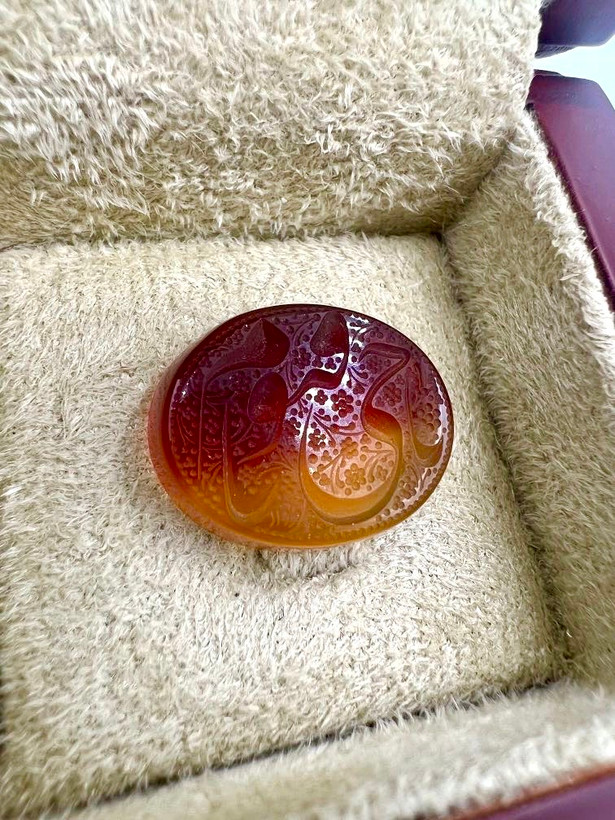 عقیق دورنگ خطی