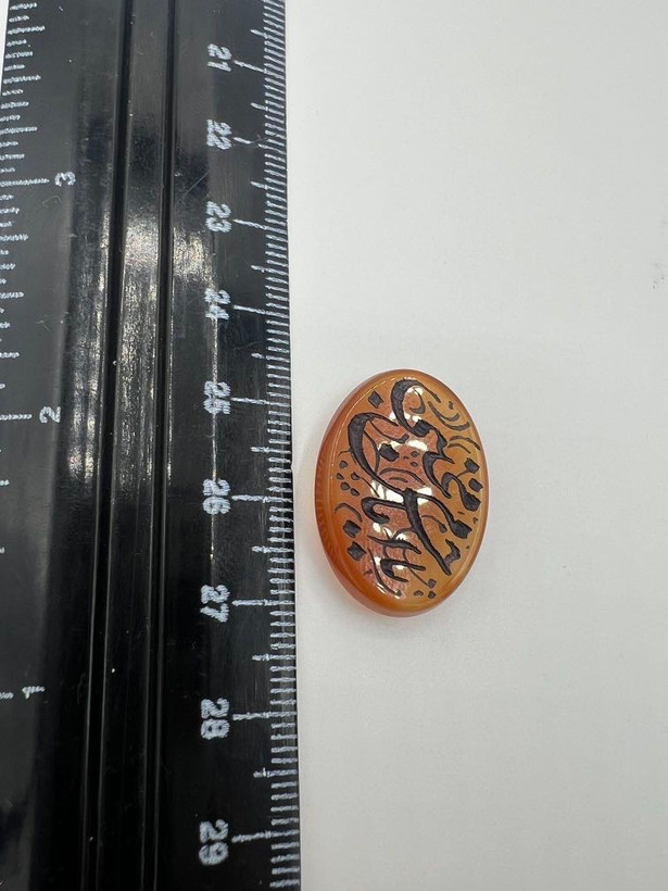 عقیق سرخ خطی