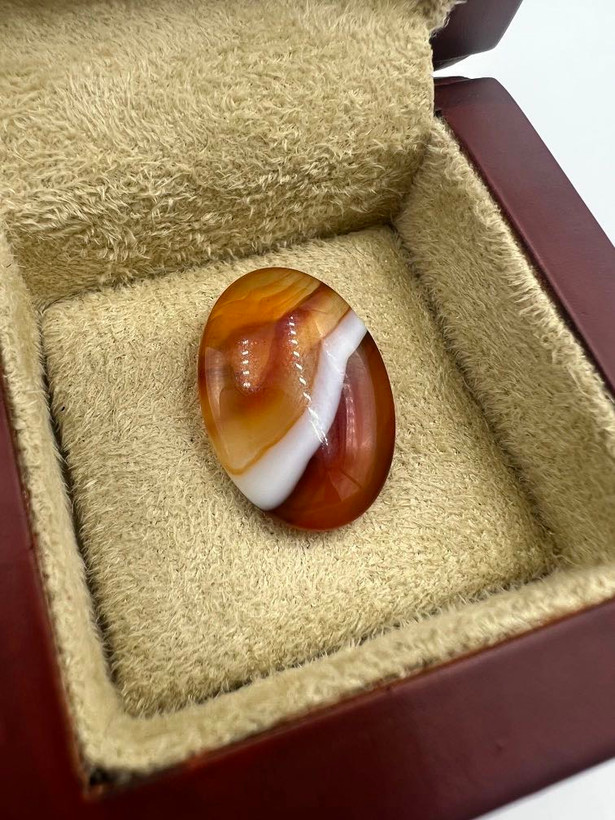 عقیق سه رنگ